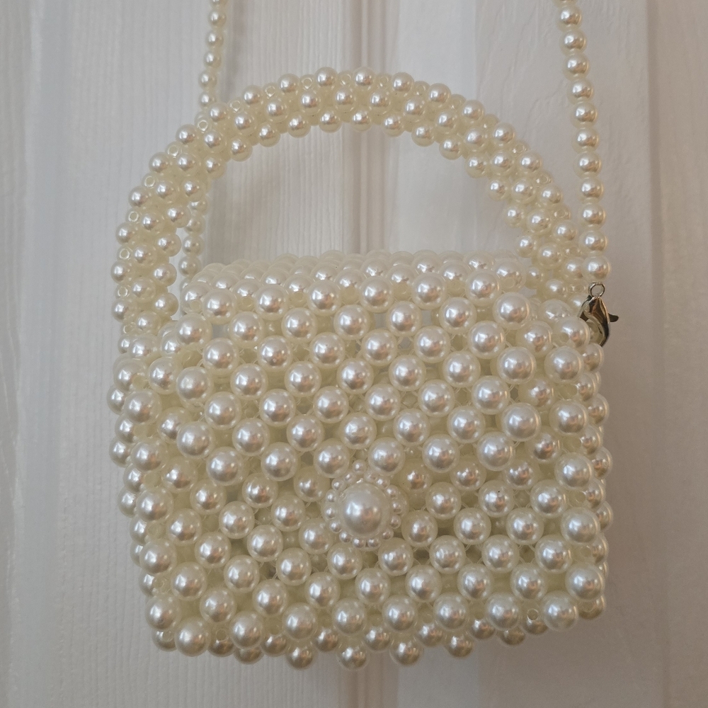 Mini Pearl Beaded Handbag